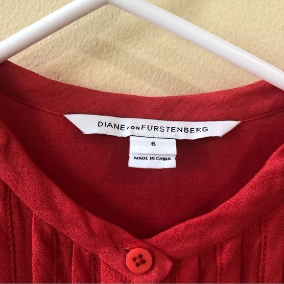Diane Von Furstenberg Top - Picture 5 of 7